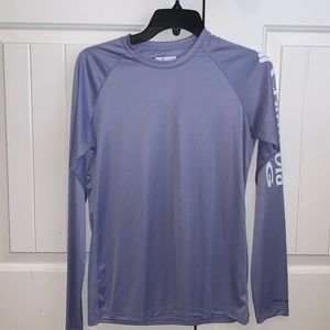 Women’s Columbia PFG shirt